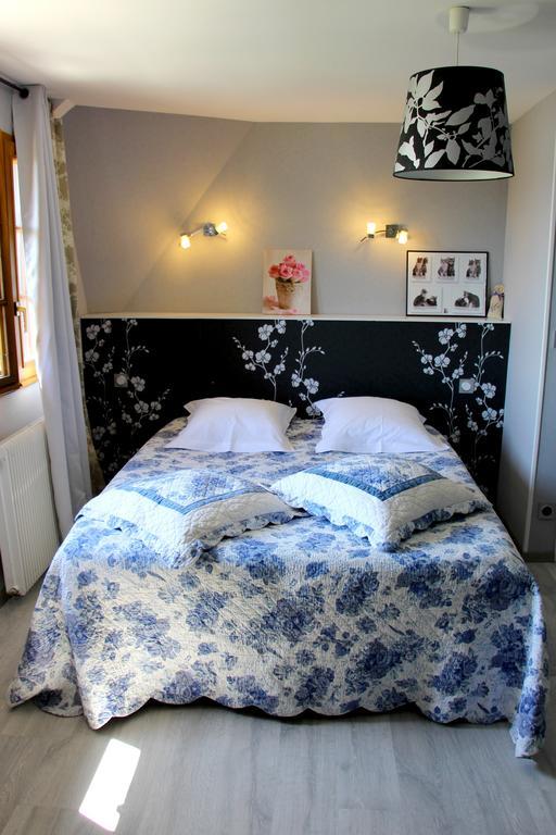 En Bord De Seine Bed and Breakfast Duclair Rum bild