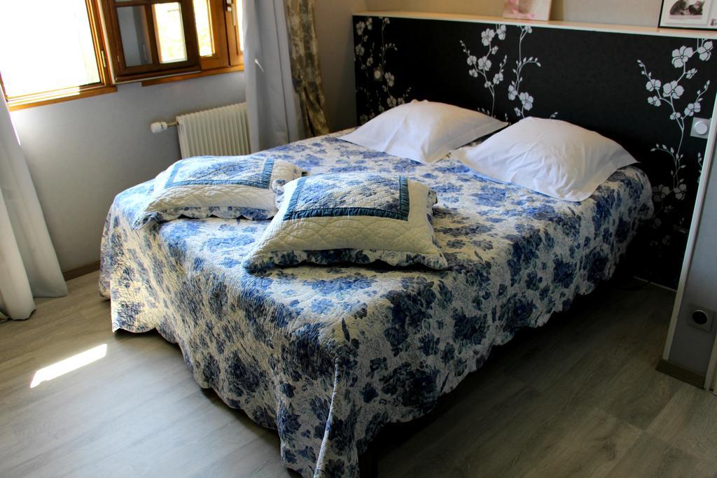 En Bord De Seine Bed and Breakfast Duclair Rum bild